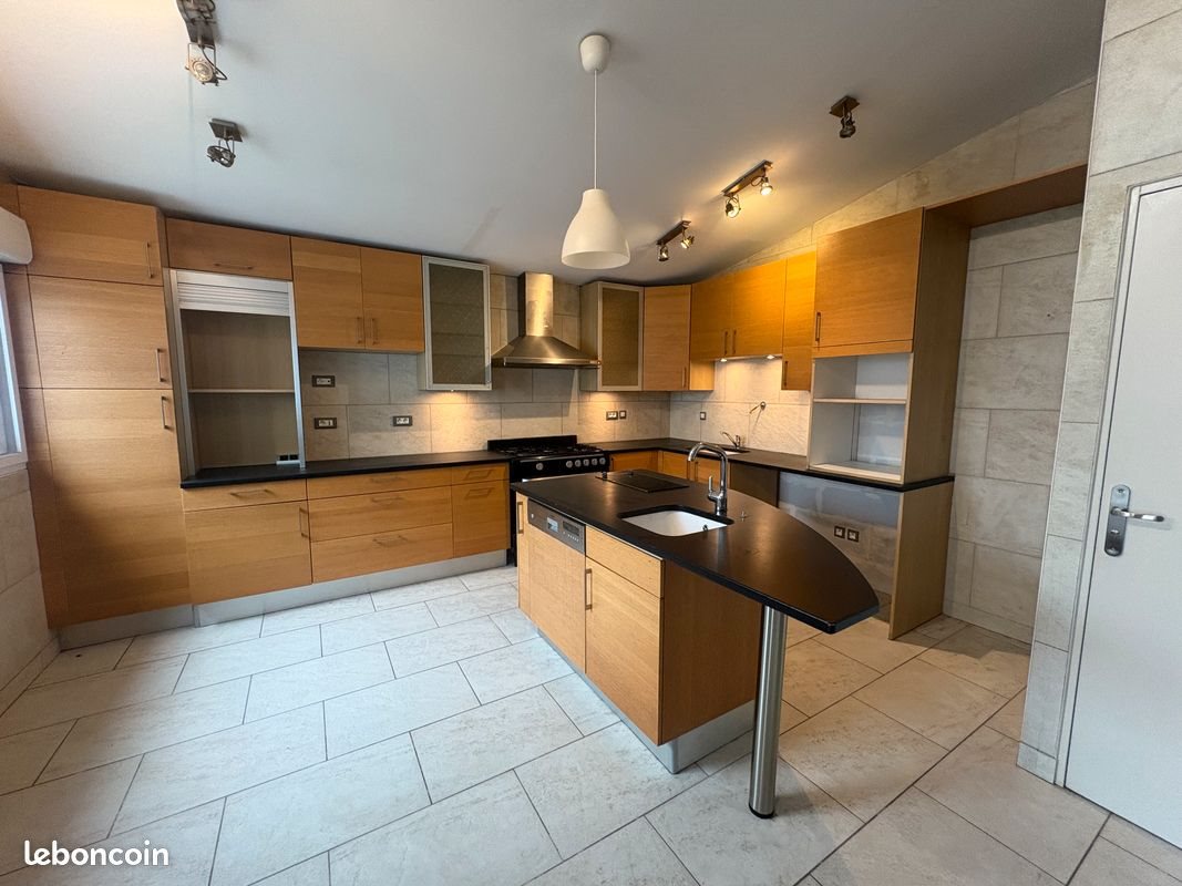 Maison à louer, 125m², Rennes