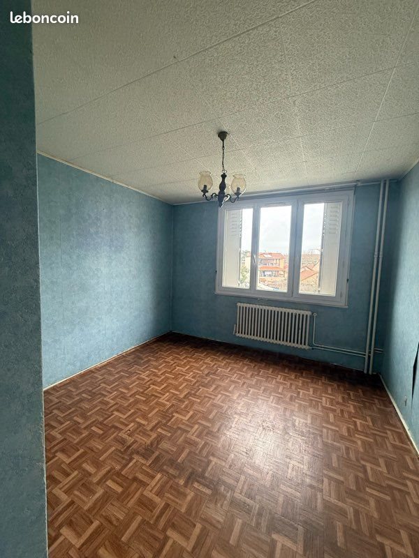 Appartement à louer, 55m², Vénissieux