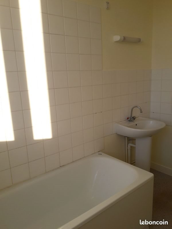 Appartement à louer, 66m², Erceville