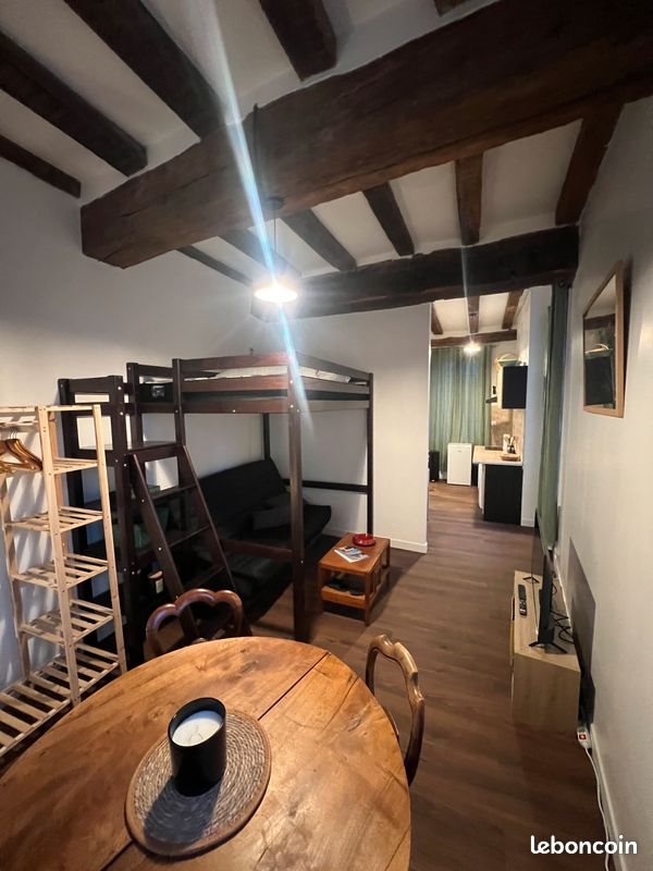 Appartement à louer, 27m², Loches