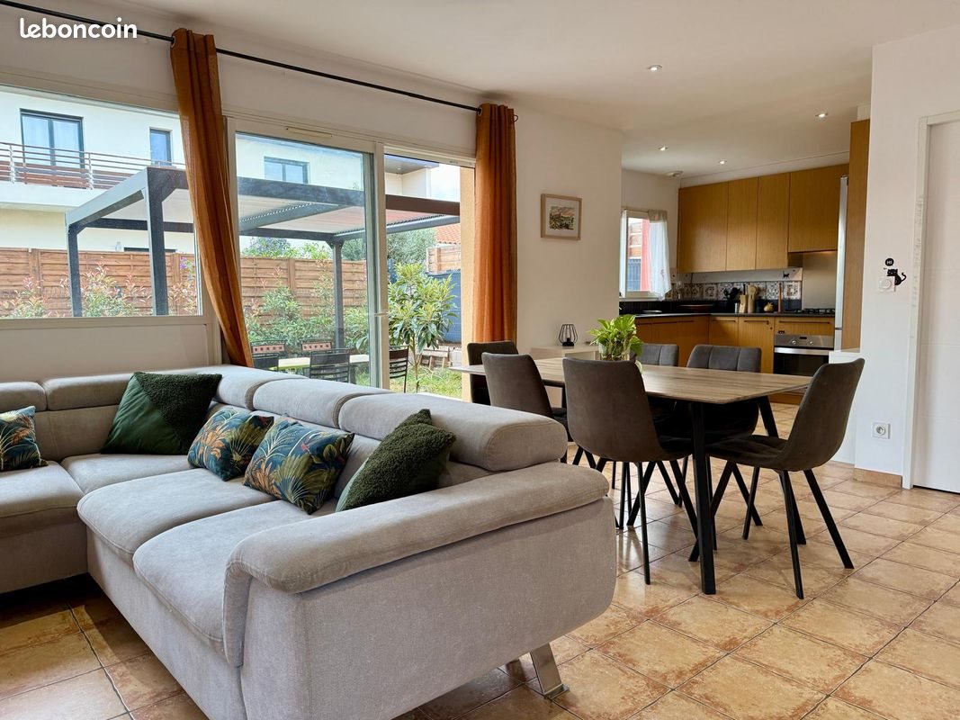 Maison à louer, 105m², Canohès