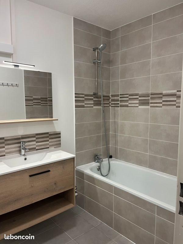 Appartement à louer, 52m², Aix-en-Provence