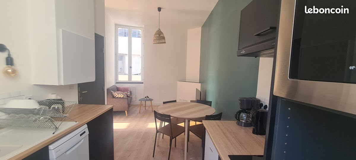 Appartement à louer, 30m², Nîmes