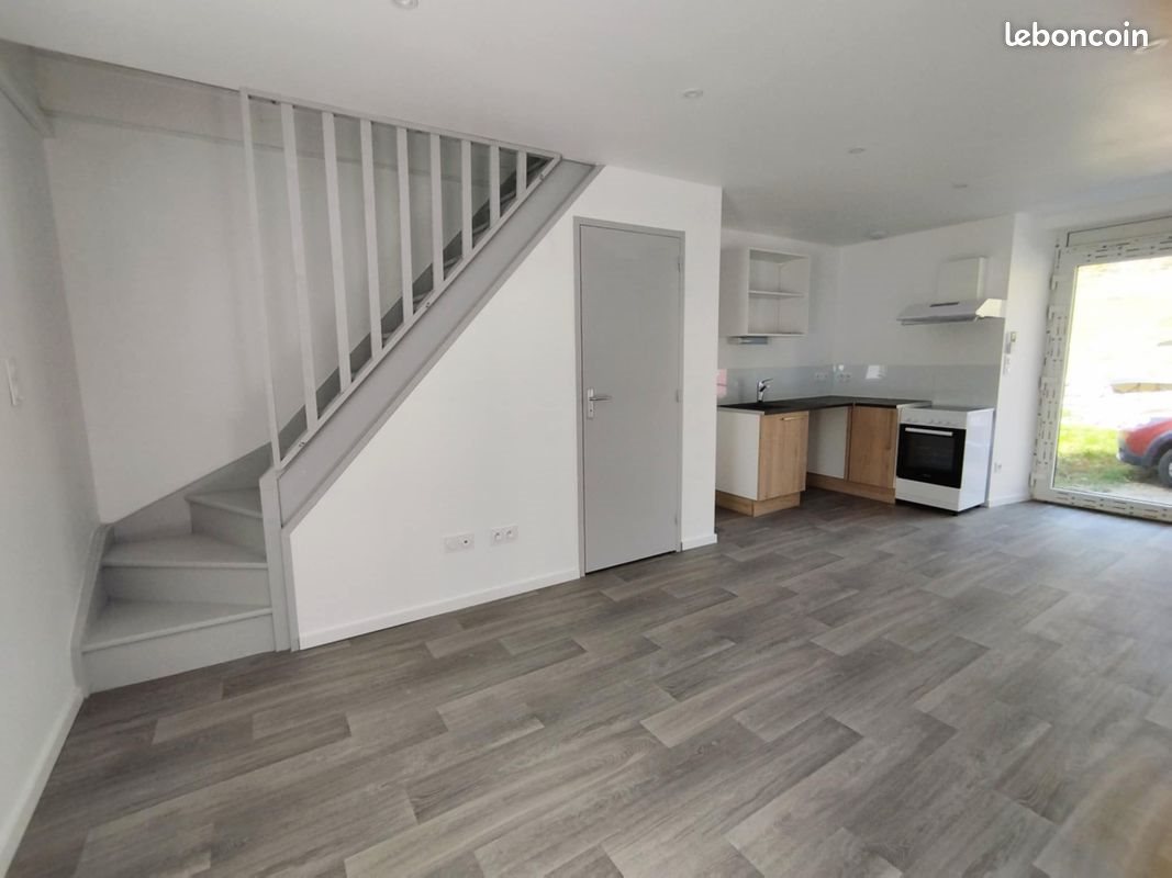 Appartement à louer, 35m², Saint-Bauzile