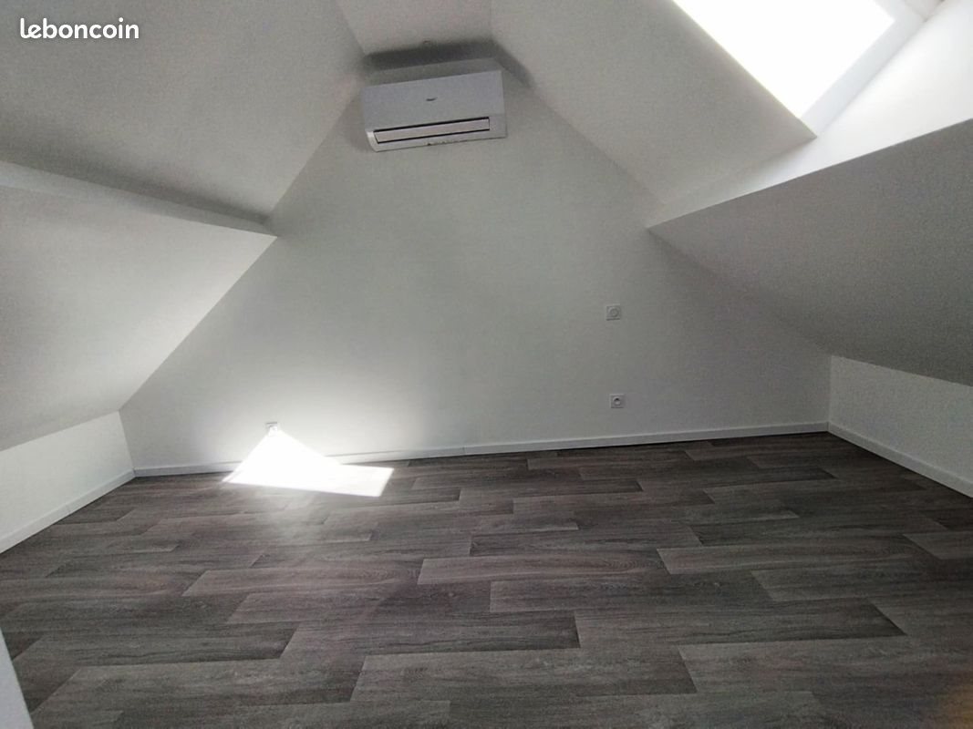 Appartement à louer, 35m², Saint-Bauzile