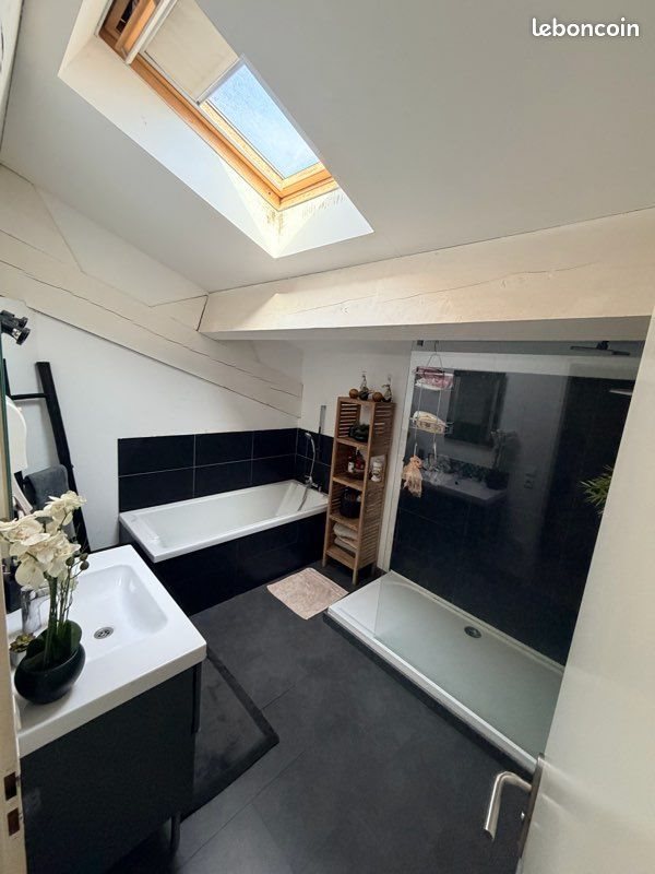 Appartement à louer, 110m², Lattes