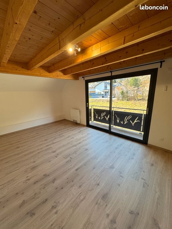 Appartement à louer, 87m², Doussard