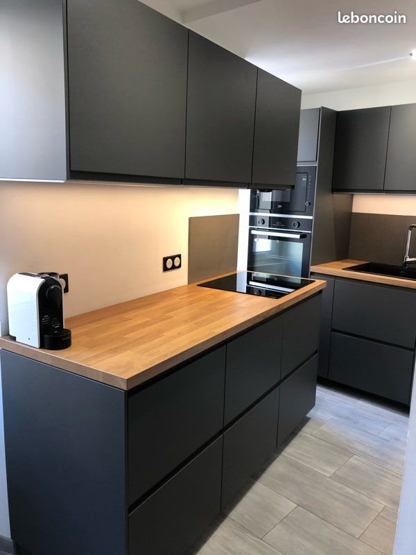 Appartement à louer, 60m², Pourrières