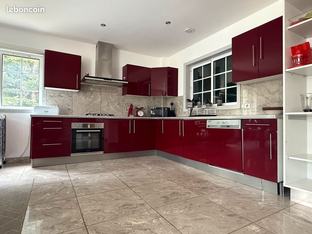 Maison à louer, 145m², Saint-Pierre-dels-Forcats