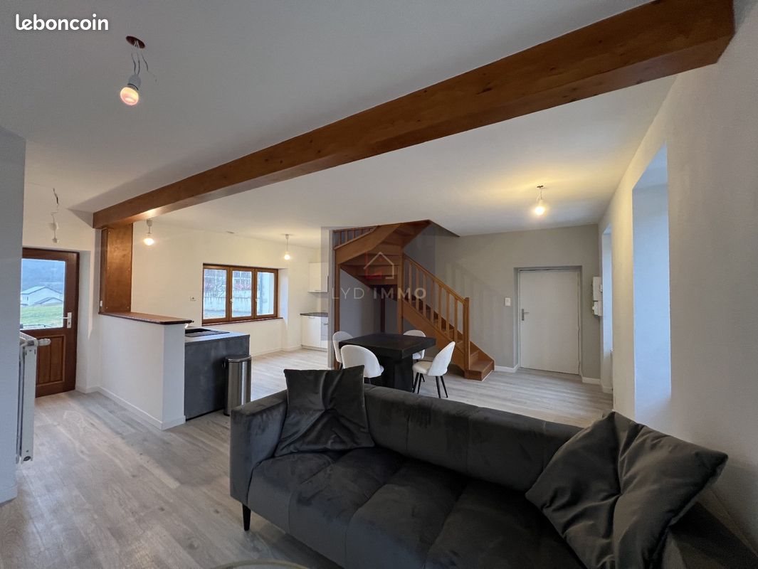 Appartement à louer, 78m², Billiat