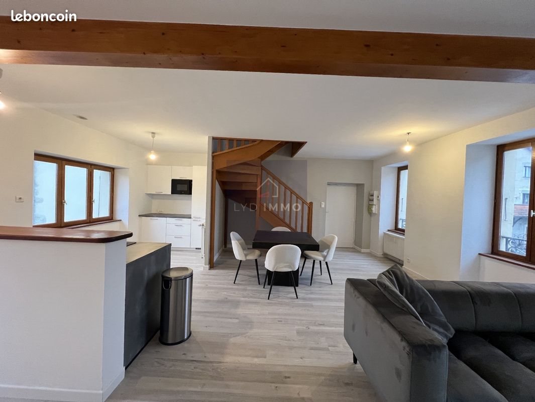 Appartement à louer, 78m², Billiat