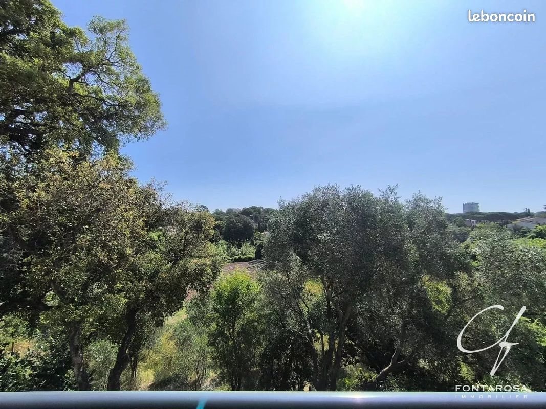 Appartement à louer, 51m², Fréjus