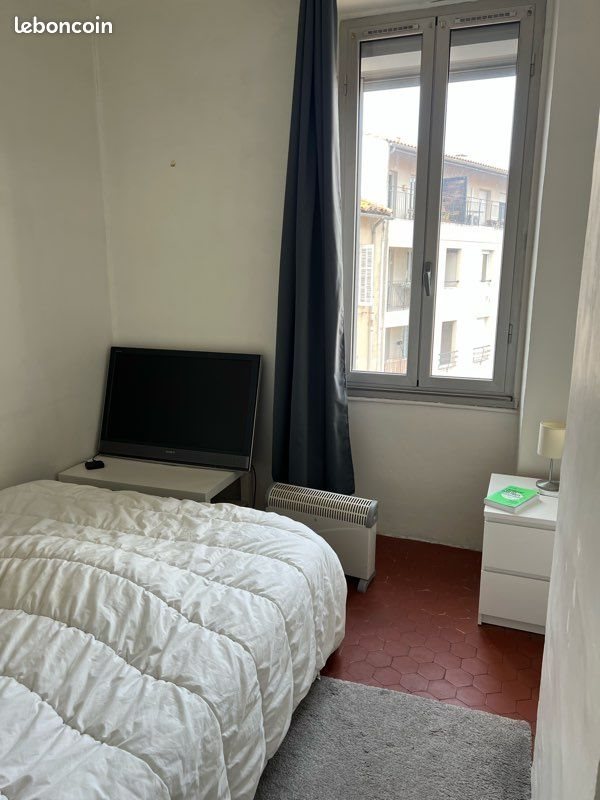 Appartement à louer, 54m², Marseille 5ème