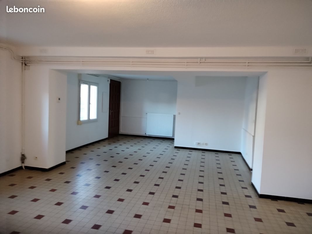 Maison à louer, 140m², Lespinasse