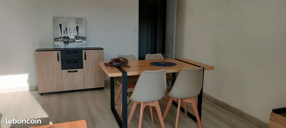 Appartement à louer, 45m², Solliès-Pont