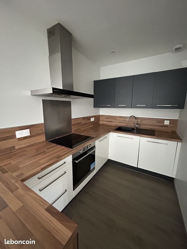Appartement à louer, 104m², Limoges