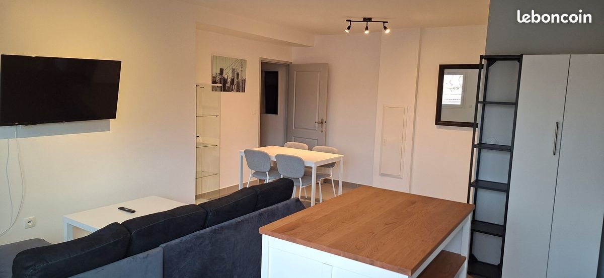 Appartement à louer, 49m², La Crau