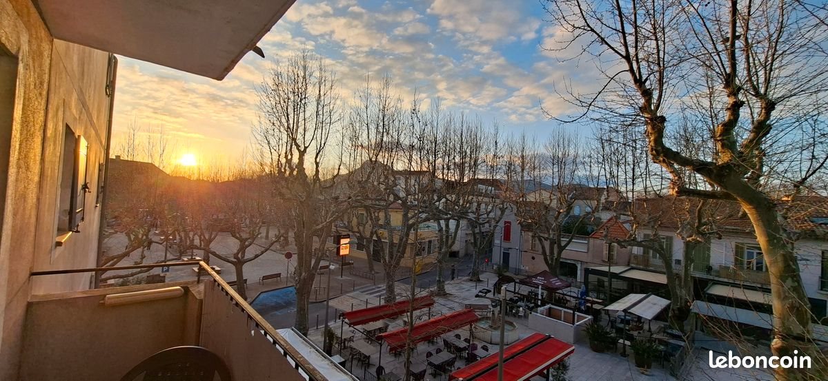 Appartement à louer, 49m², La Crau