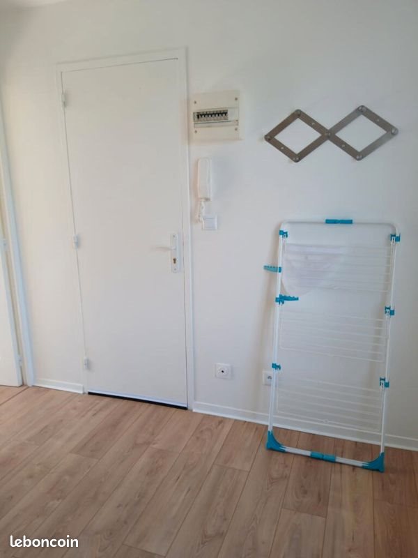 Appartement à louer, 28m², Breteuil