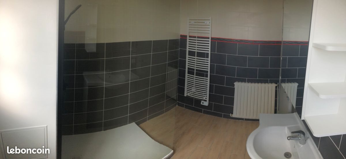 Appartement à louer, 90m², Lanvéoc