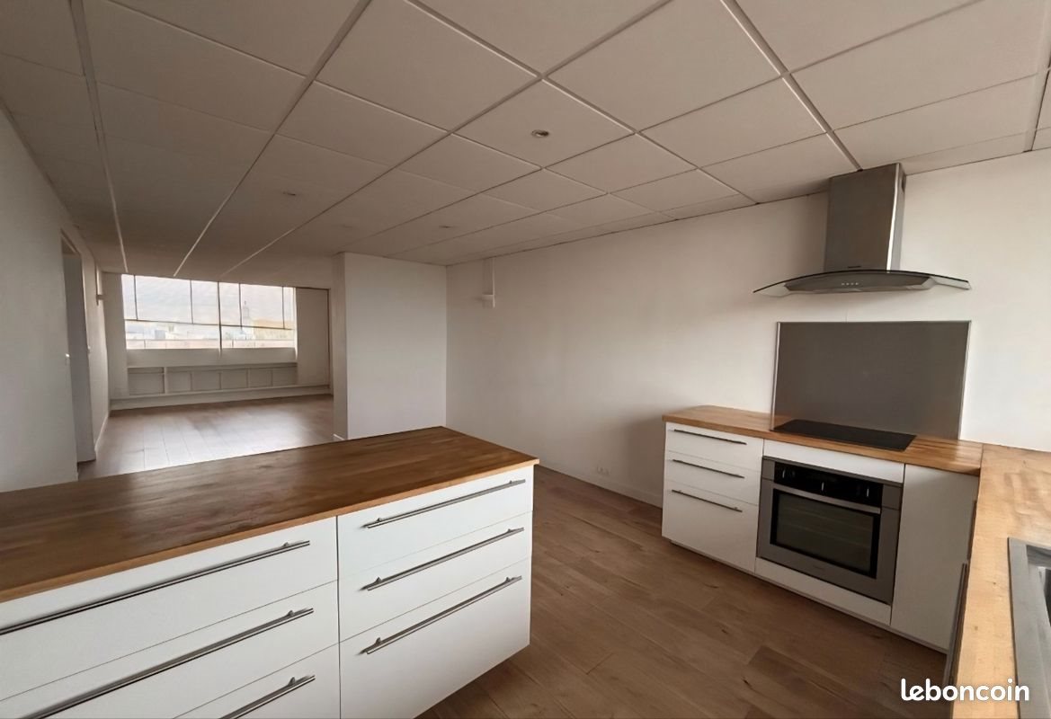 Appartement à louer, 80m², Malauzat