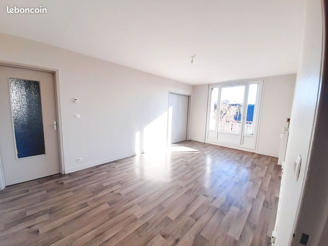 Appartement à louer, 93m², Tours