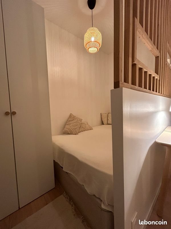 Appartement à louer, 22m², Paris 18ème