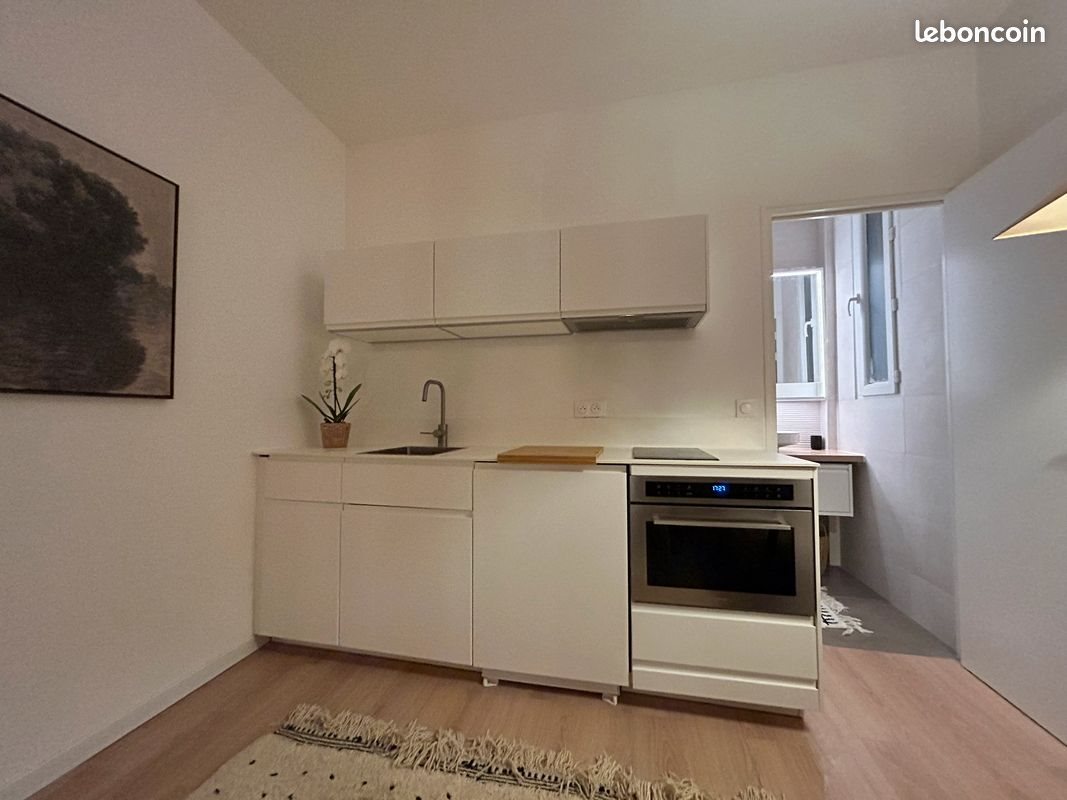 Appartement à louer, 22m², Paris 18ème