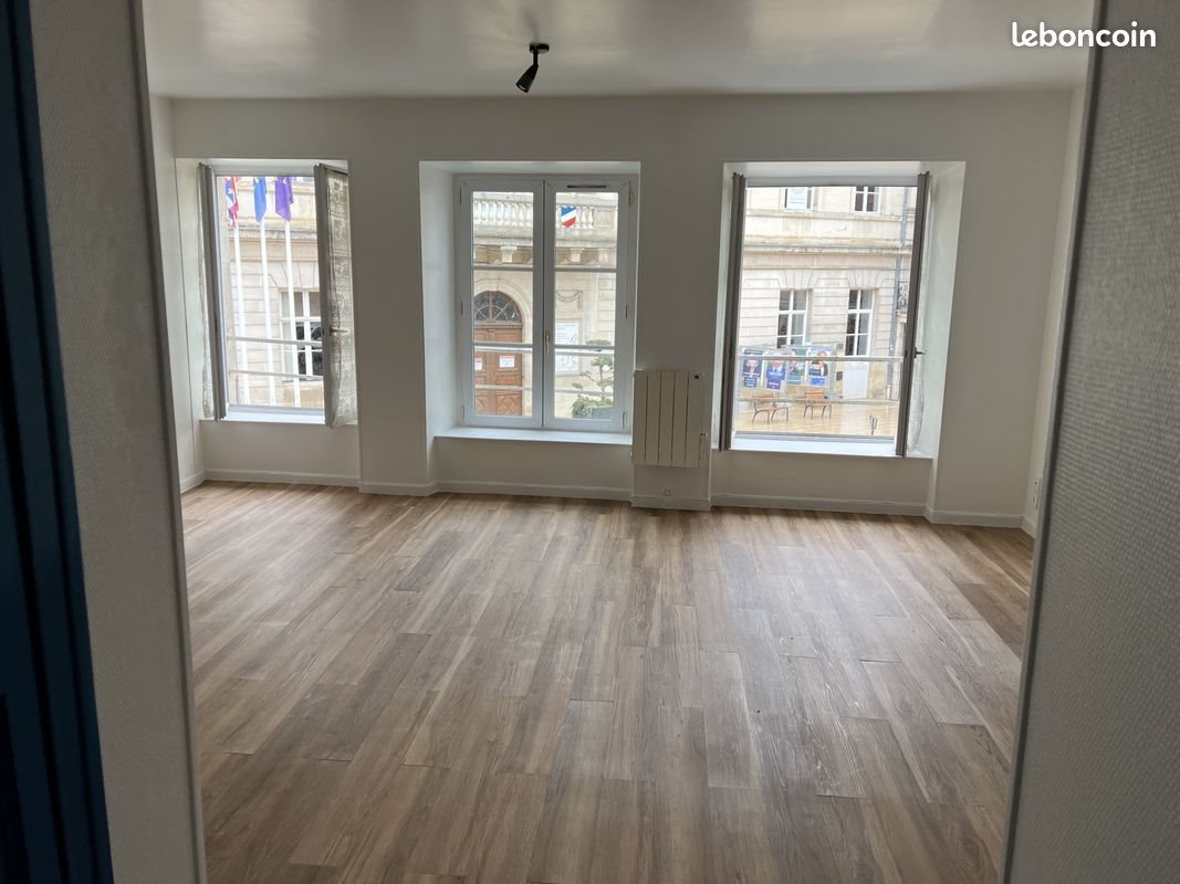 Appartement à vendre, 268m², Montbard