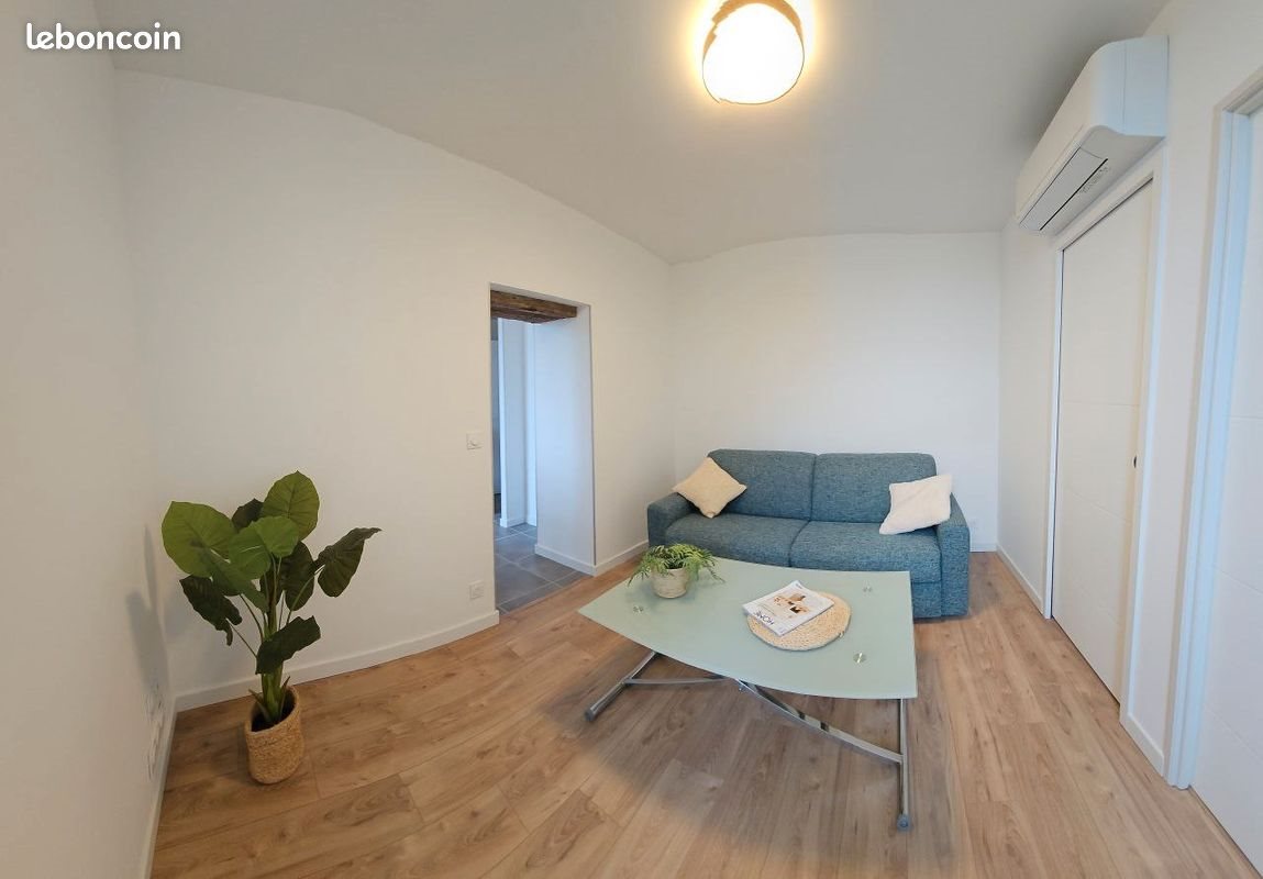Appartement à louer, 32m², Coufouleux