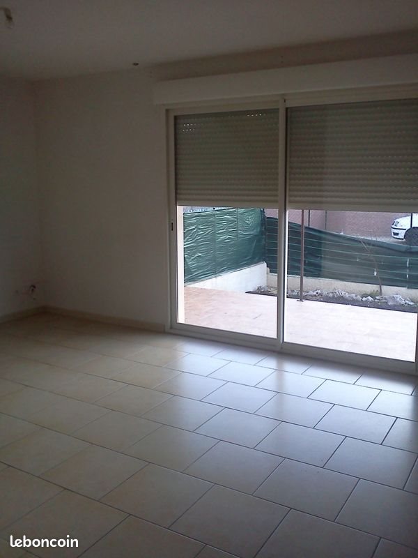 Maison à louer, 77m², Calvisson