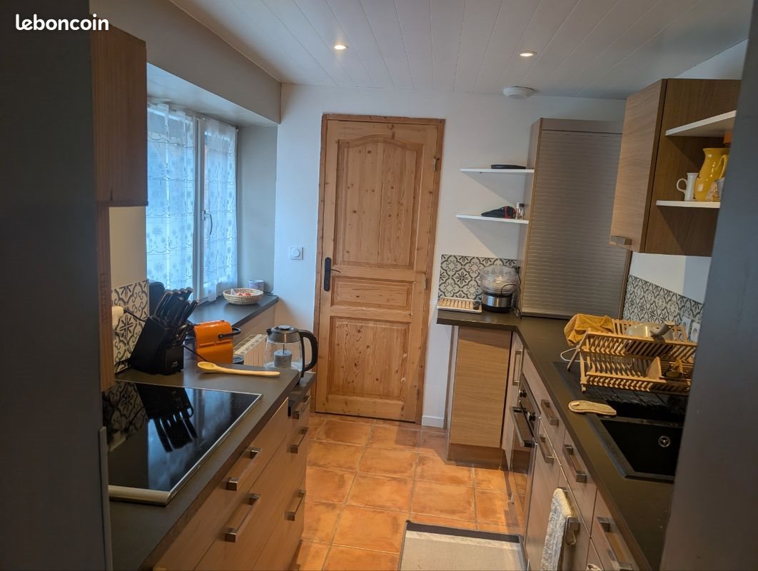 Appartement à louer, 70m², Groisy