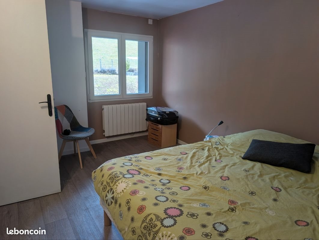 Appartement à louer, 70m², Groisy