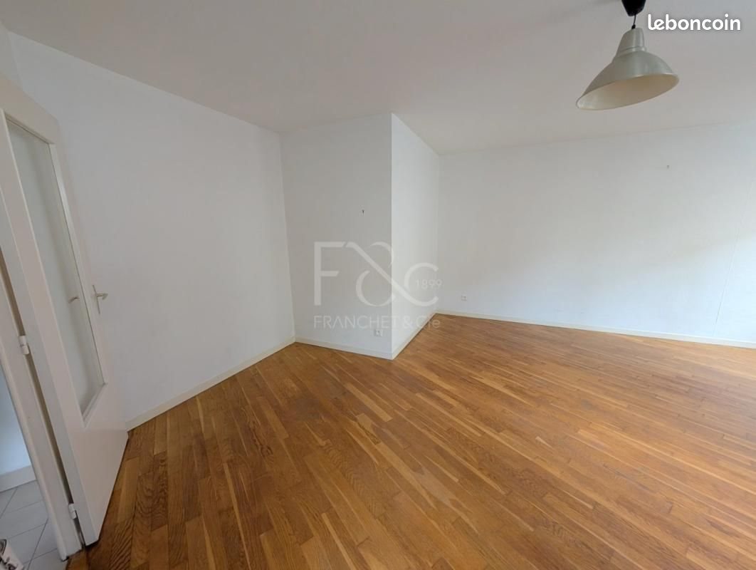 Appartement à louer, 27m², Lyon 4ème