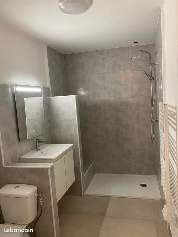 Appartement à louer, 32m², Anduze