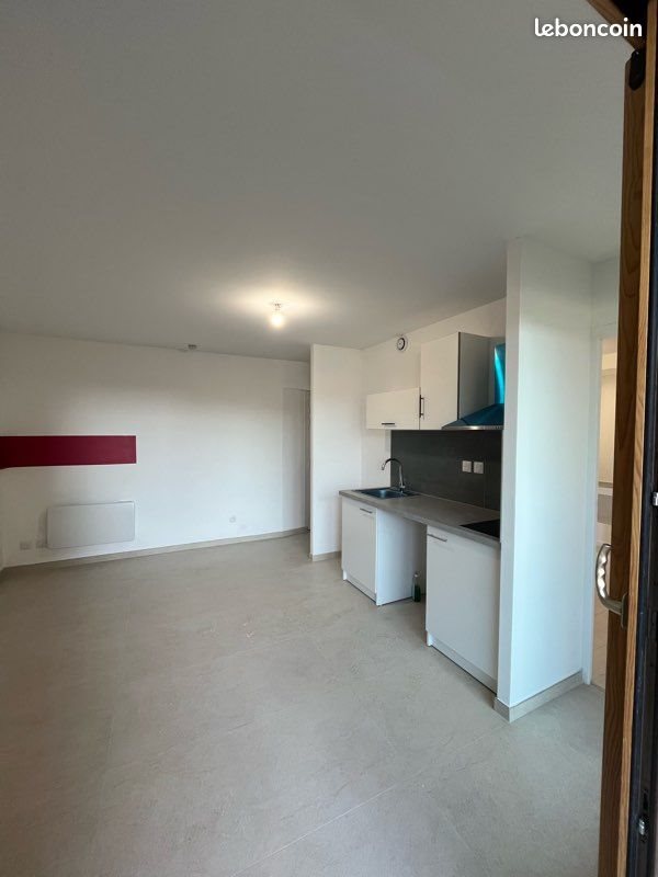 Appartement à louer, 33m², Décines-Charpieu