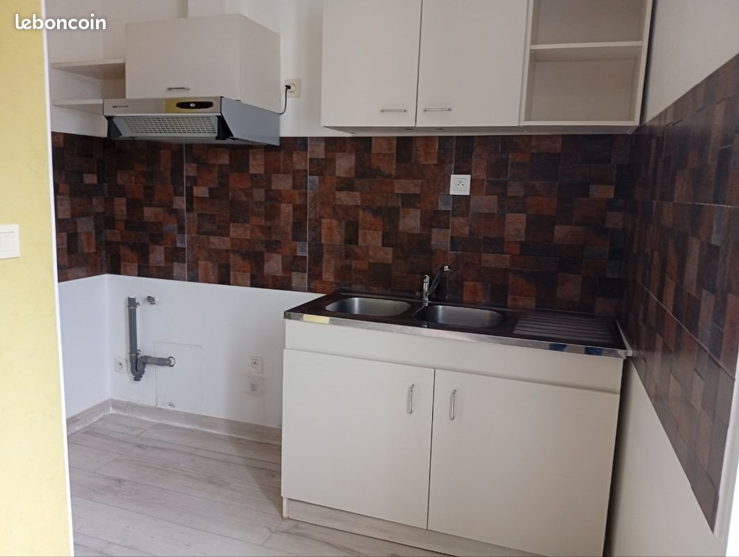 Appartement à louer, 32m², Saint-Affrique