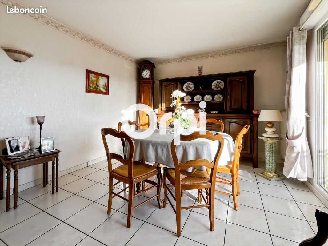 Appartement à vendre, 71m², Saint-Symphorien-sur-Coise