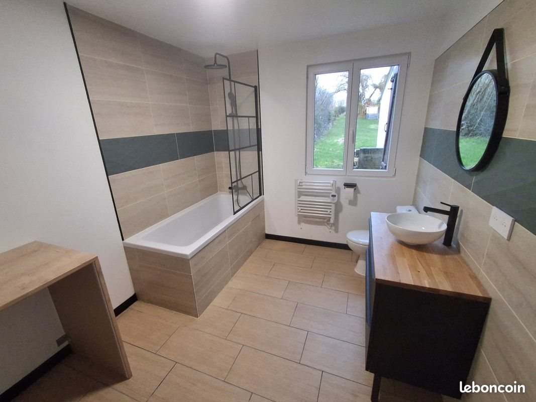 Maison à louer, 120m², Saint-Urbain