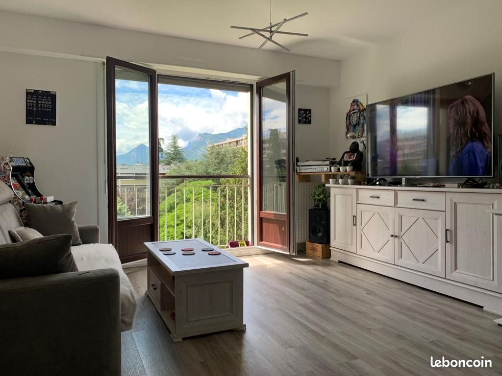 Appartement à louer, 42m², Echirolles