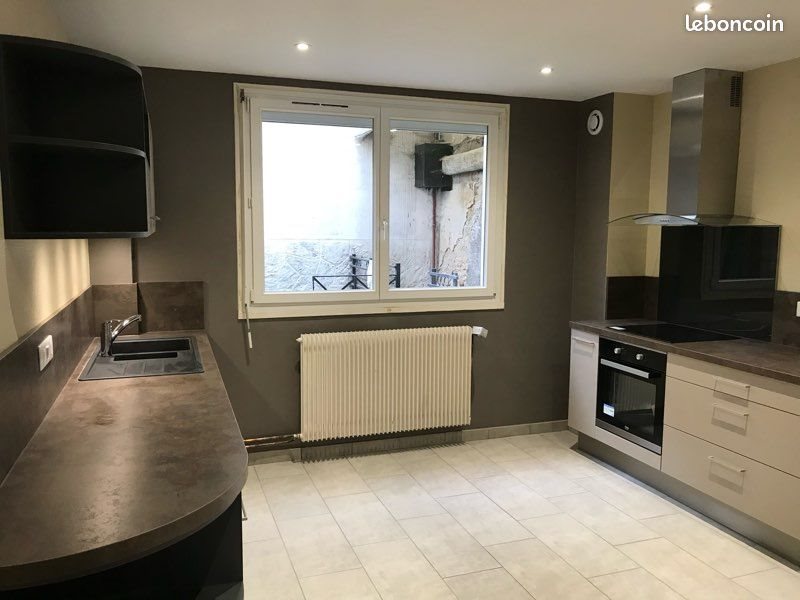 Appartement à louer, 97m², Bayon