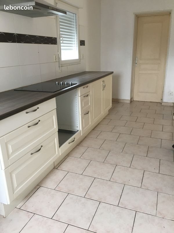 Maison à louer, 75m², Saint-Jean-Saint-Germain