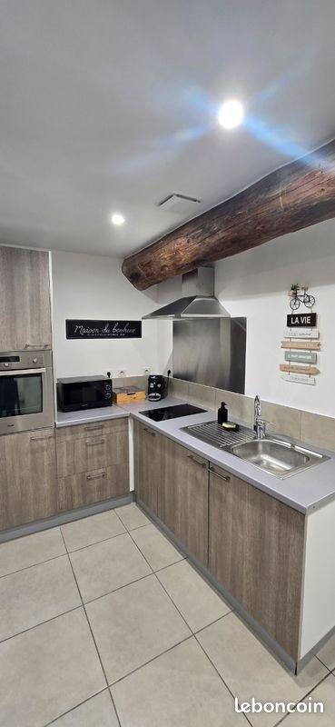 Appartement à louer, 40m², Bourg-Saint-Andéol