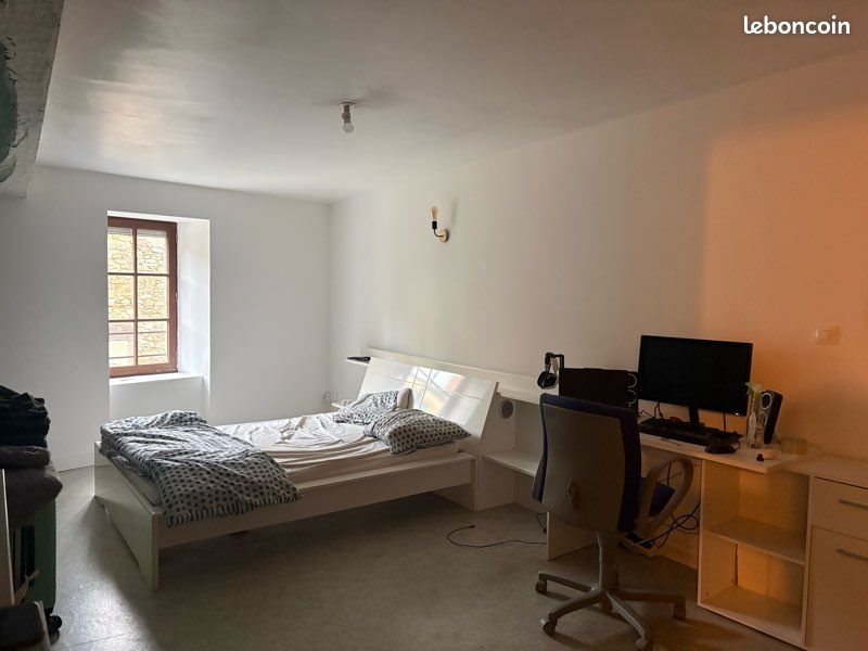 Appartement à louer, 220m², Montaigu