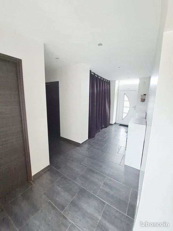 Maison à vendre, 217m², Saint-Ouen-lès-Parey