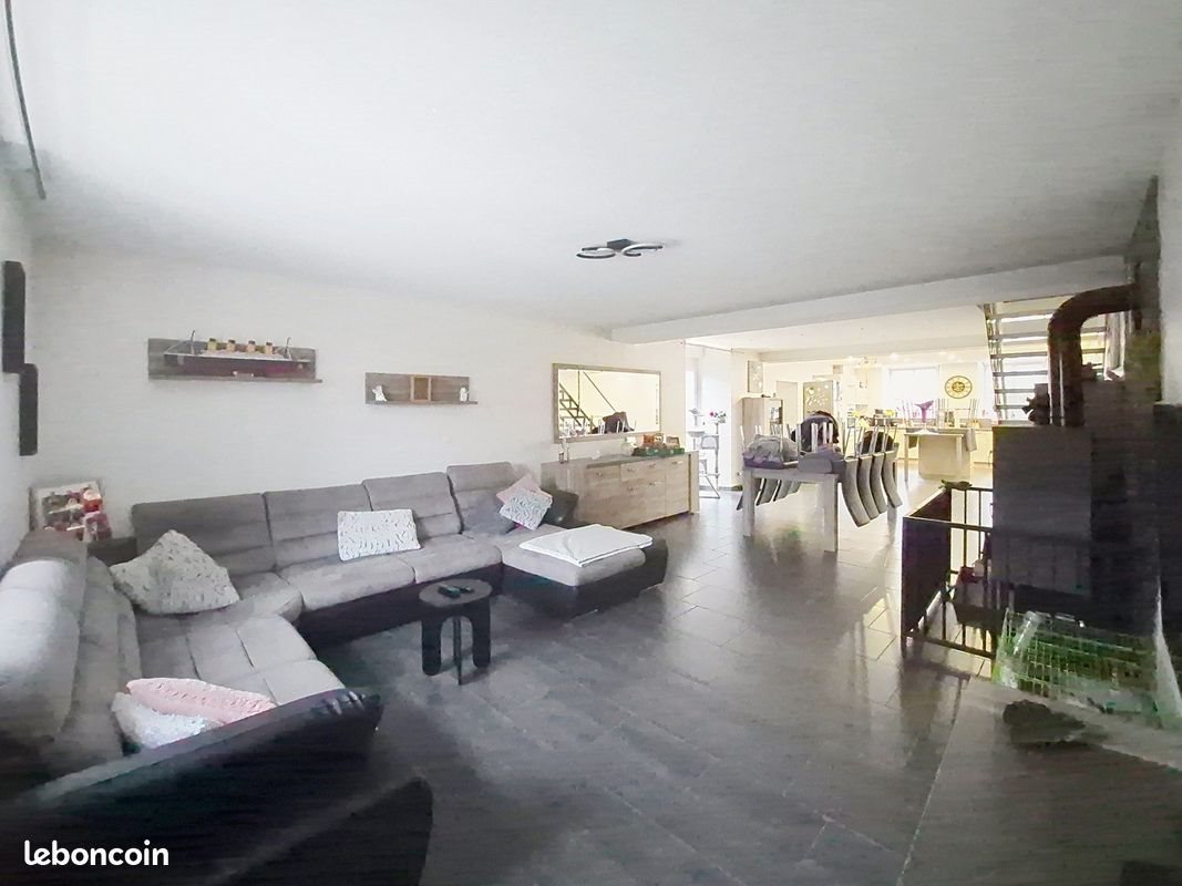 Maison à vendre, 217m², Saint-Ouen-lès-Parey