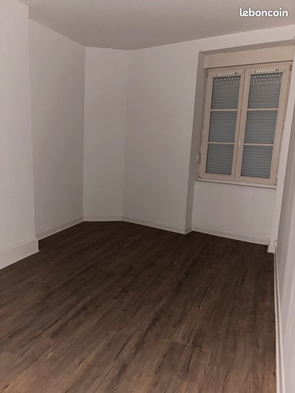 Appartement à louer, 105m², Longuyon