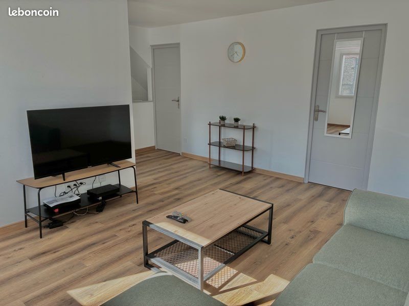 Appartement à louer, 72m², Frontenay-Rohan-Rohan