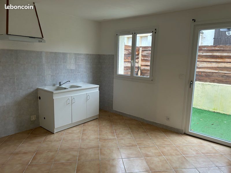 Appartement à vendre, 80m², Laroche-Saint-Cydroine