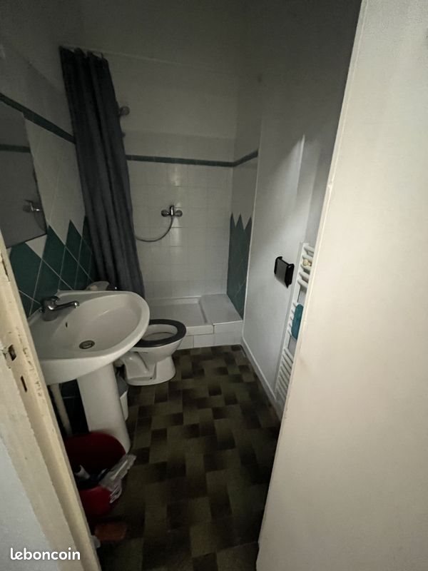 Appartement à louer, 36m², Nîmes